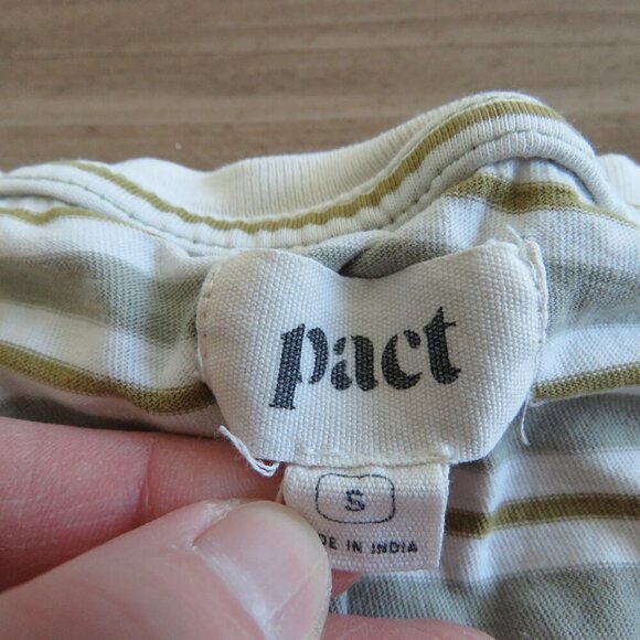 PACT Organic Cotton Seagrass Stripe Softspun V Neck T Shirt Basic Neutral Size S - Picture 6 of 15
